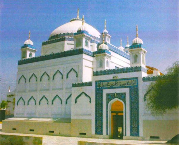 Shrine of Hazrat Taj Deen alias Taryal Shah(Tondo Bagu Badin)