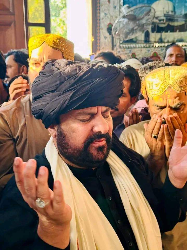 Fazeelat-e-Drood Pak